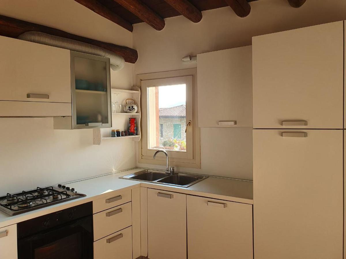 Island Sunset House Villa Sulzano Bagian luar foto
